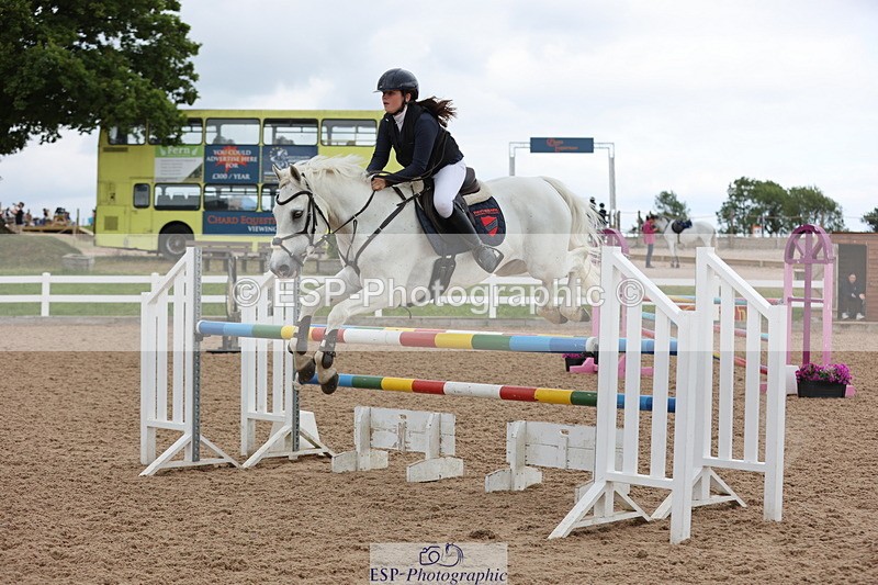 240630A-155332-14940 - Cls 33 Foxhunter and 1.10m Open