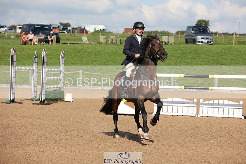 230915A-143931-02679 - Cls 5 National 1.40m