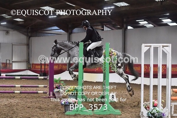 BPP_3573 - SUN CLASS 19 SENIOR  0.85m Amateur Championship Qualifier