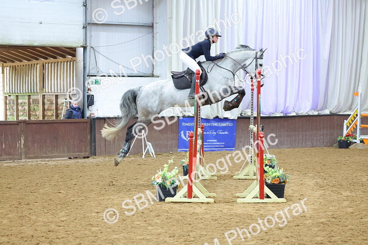 SBM_010569 - Class 23 - Senior Newcomers/ 1.10m Open - First Round (1.10m)