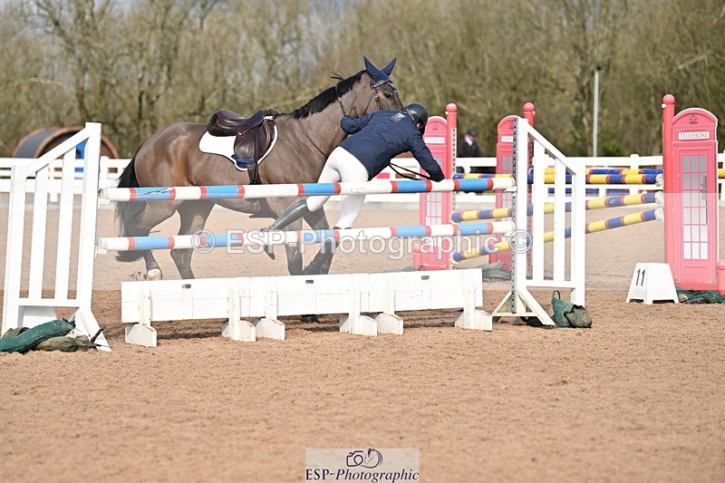 240224A-121250-03597 - Cls 11 Snr 1.05m and 1.10m Open