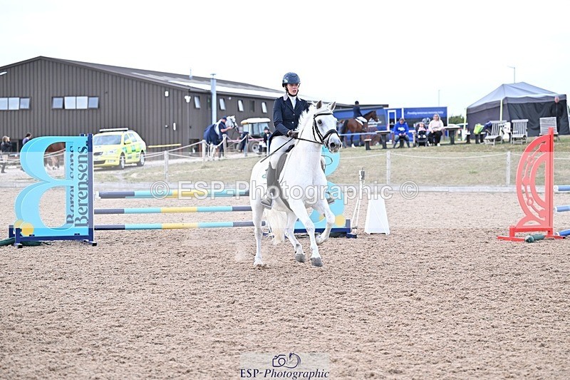 250826-182428-01190 - 90cm