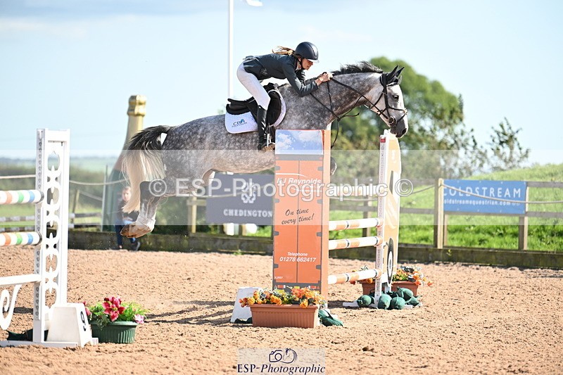 240913A-150222-04985 - Cls 17 National 1.30m Open