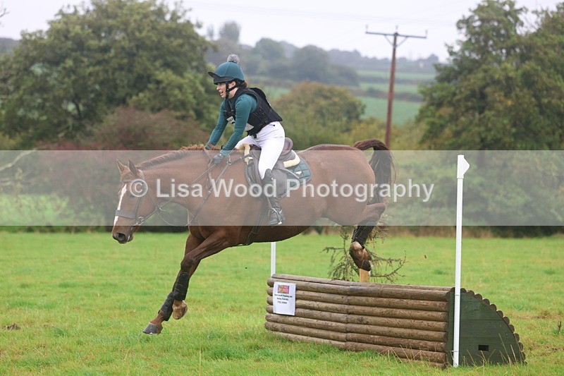 3E7A1444 - Class 2: 70cm: Half Roll Top