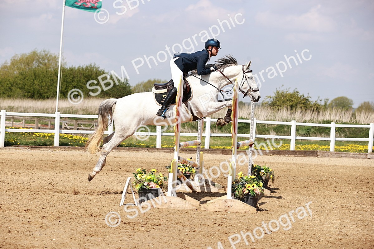  - Class 23 - Senior 1.05m