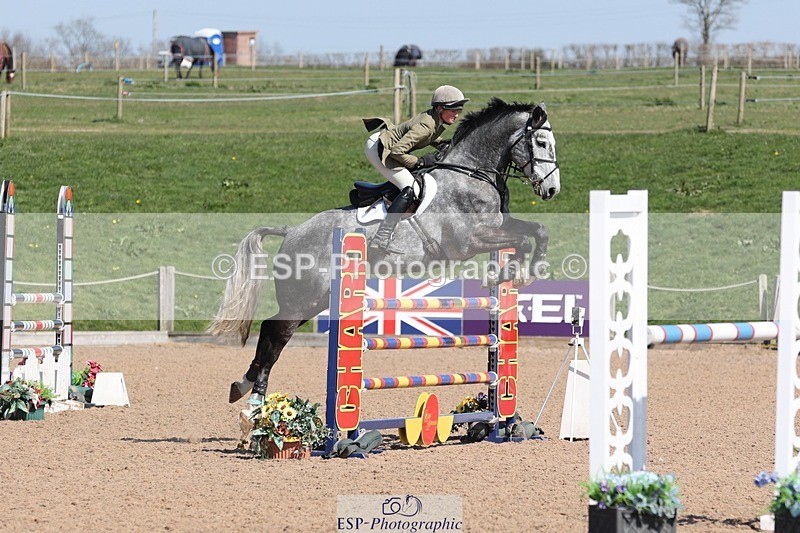 250402-130037-00678 - Cls 6 Foxhunter and 1.20m Open