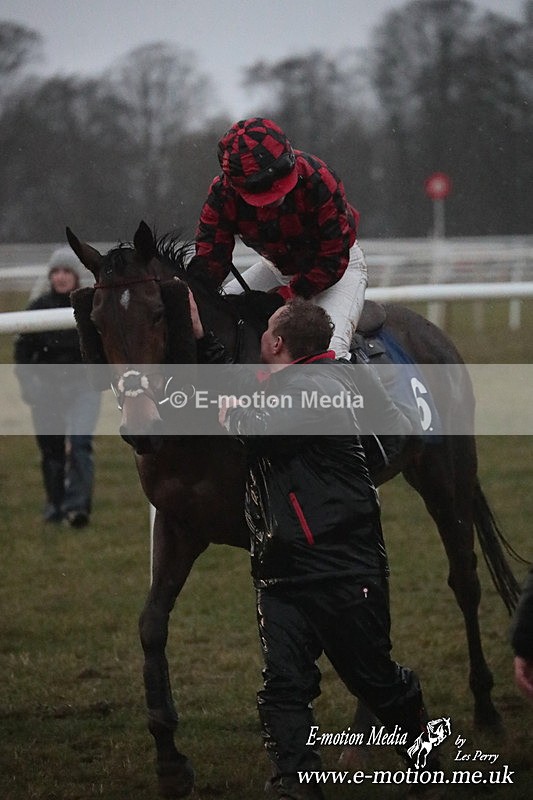 PtP 260125 1301 - Cocklebarrow Point-to-Point racing with the Heythrop Hunt 26/01/25