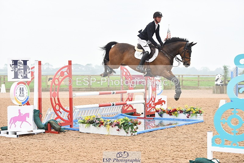 230916A-135836-05143 - Cls 17 National 1.40m