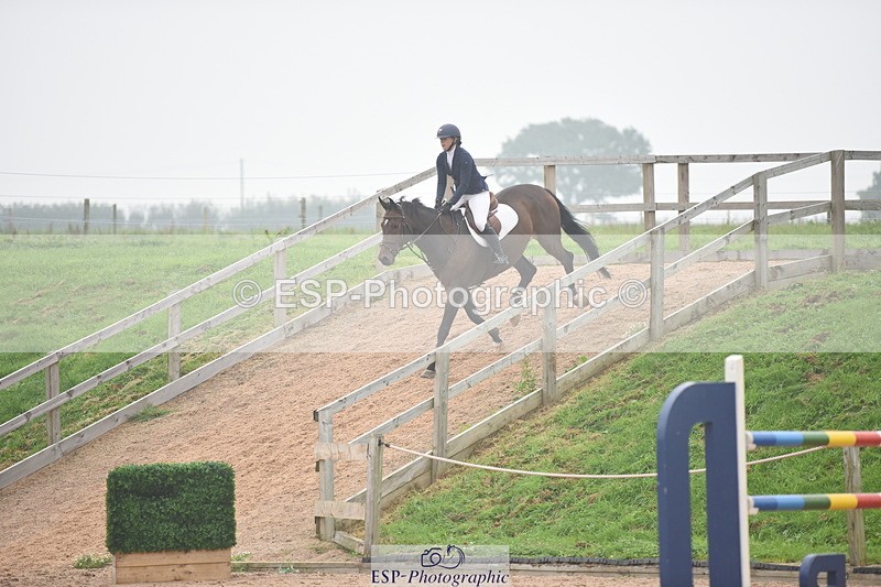 230916A-164420-05633 - Cls 19 Snr 1.10m Derby