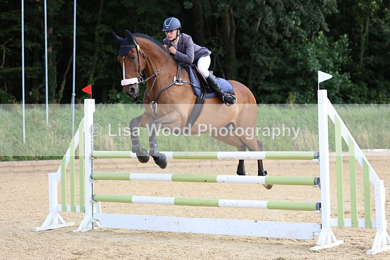 3E7A1624 - Class 13: Senior Newcomers/1.10m open