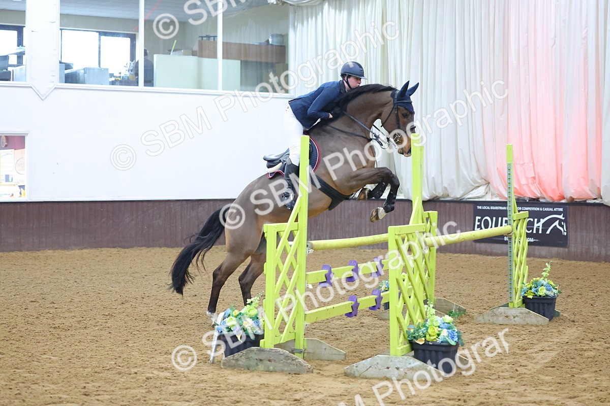 SBM_008762 - Class 22  - Senior Newcomers/ 1.10m Open - First Round (1.10m)