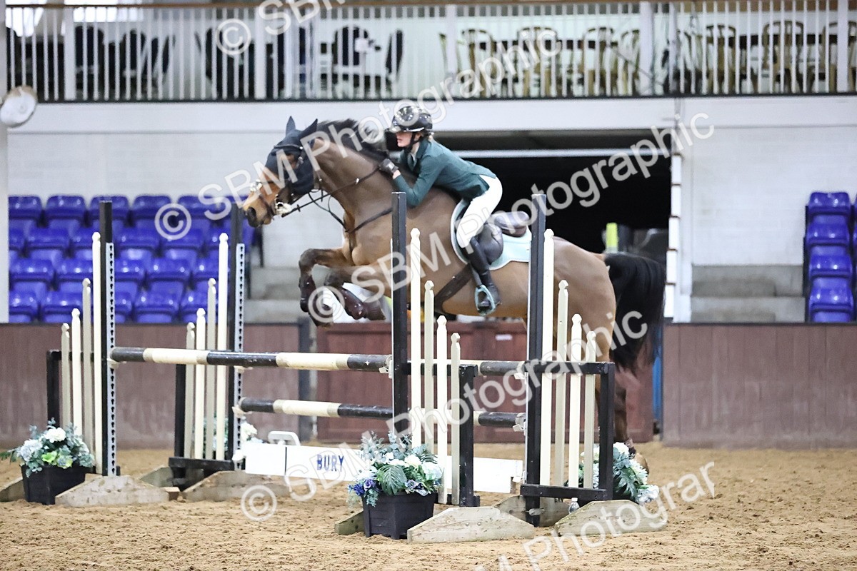 SBM_2305_Class 8 - Senior Discovery - - 100m - Cart - Chloe