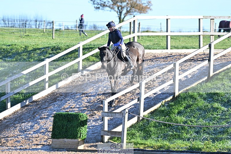 231125A-102039-00076 - 70cm