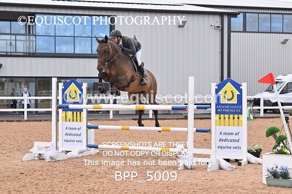 BPP_5009 - CLASS 7 THURS Redpost Equestrian Senior Foxhunter/1.20m Open