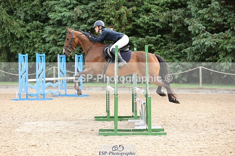 240817-093642-00334 - 02A Snr Brit Nov