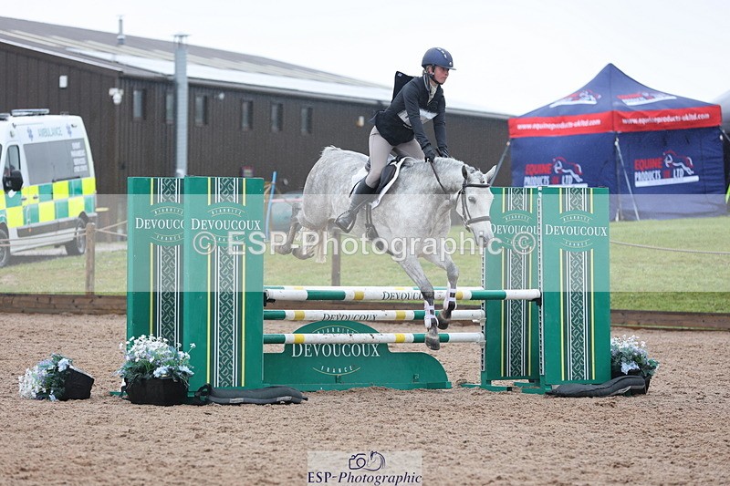 250418-142830-04882 - 170-Emma.Langfjord-Friend-MOUNTROSS.FIONN