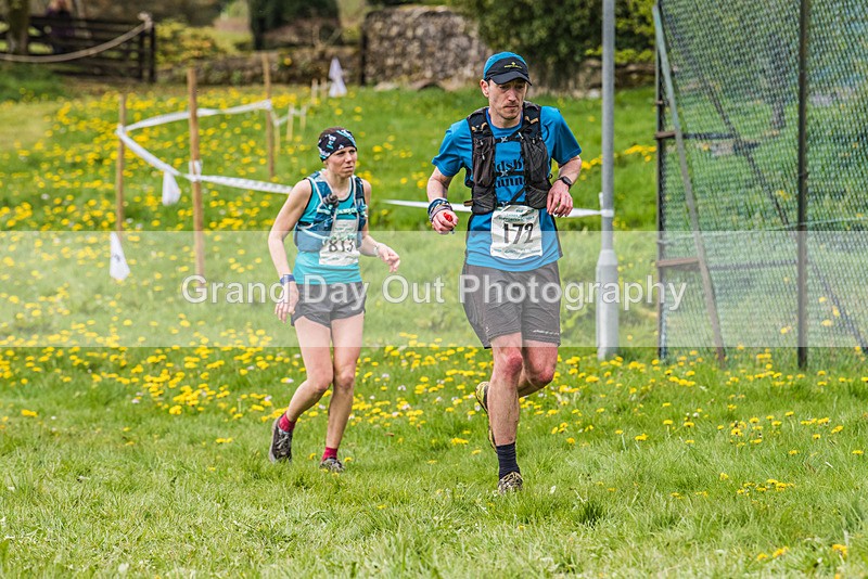 3 Peaks-2494 - The 3 Peaks Race - The Finish - Saturday 29th April 2023