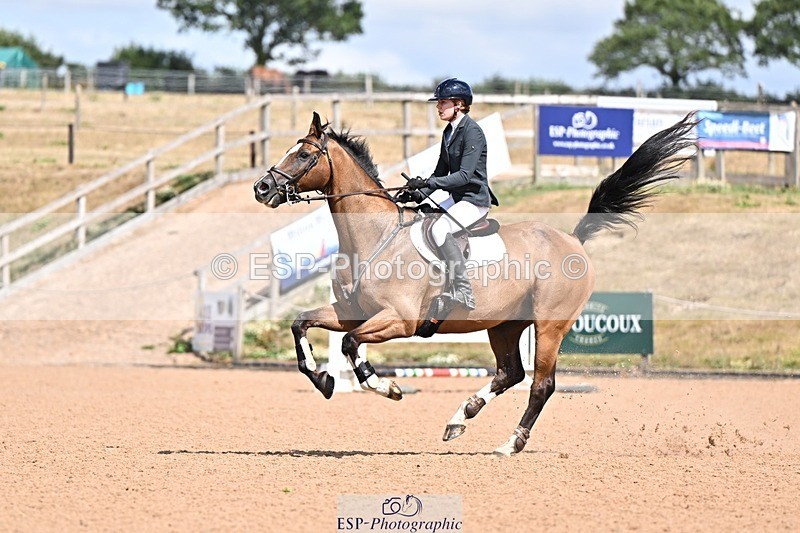 260819-143126-01124 - Cls 6 Foxhunter and 1.20m