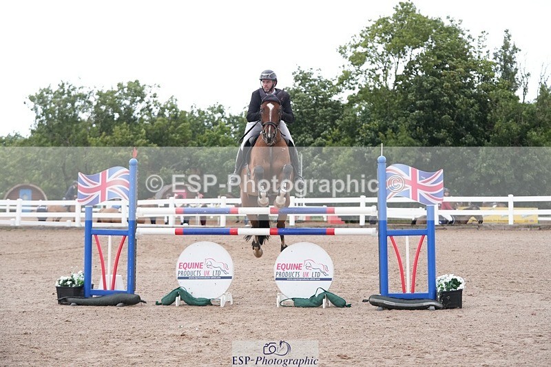 250720-090252-18052 - Cls16, 1 Star Silver Tour Accumulator