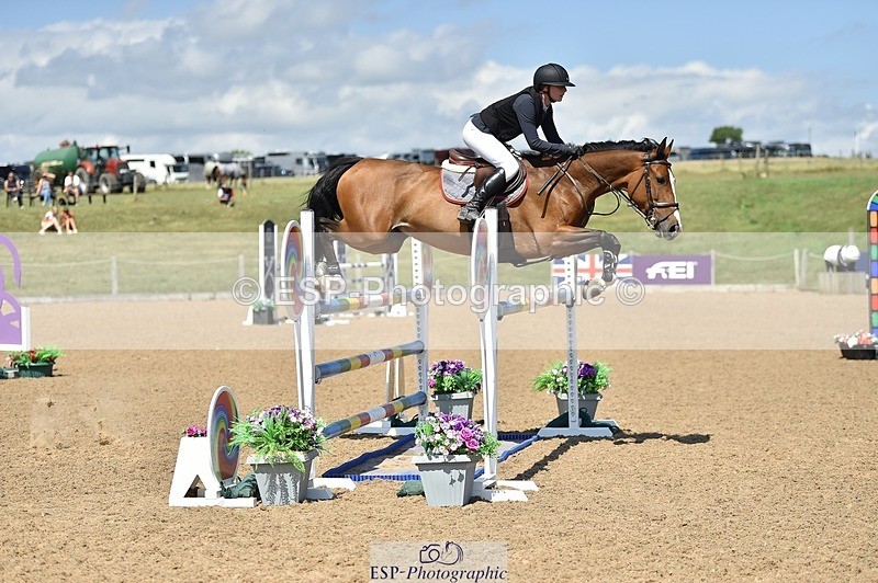 250628-150734-05729 - Cls 12 Newcomers Jump offs & Presentations