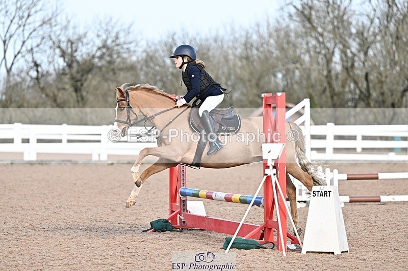 250308-094230-00938 - Cls 19-21 CR, Club and Schools 60cm