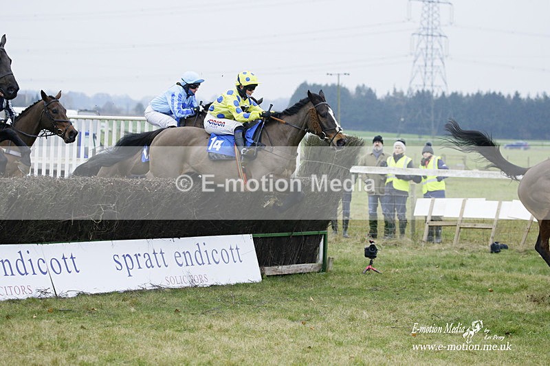 PtP 230122 538 - Cocklebarrow Races - Heythrop Hunt - 23/01/22
