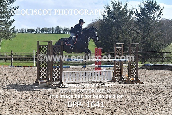 BPP_1641 - CLASS 8 Senior Newcomers/ 1.10m Open
