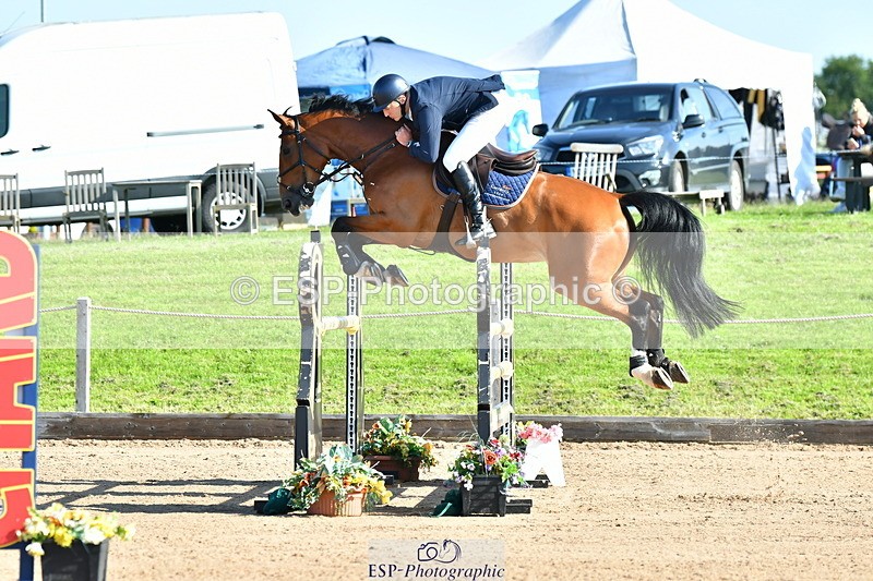 230720A-090849-01591 - Cls 1, 2 Star Small 1.30m