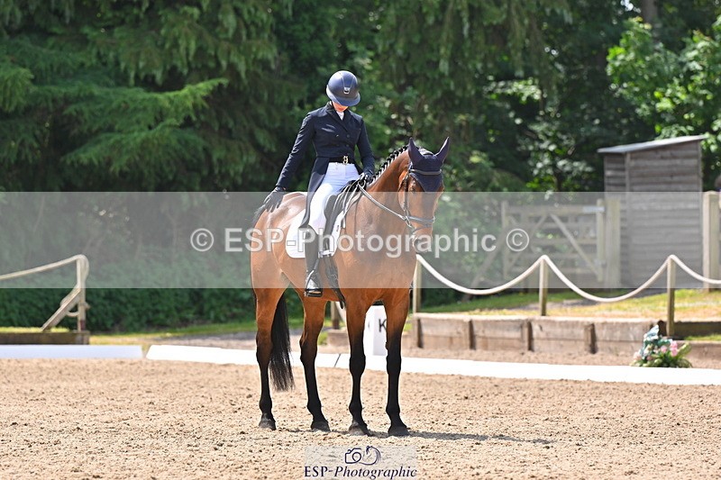 250523A-121947-06833 - C-281-Holly.Morris-NADIR.DE.LEAU