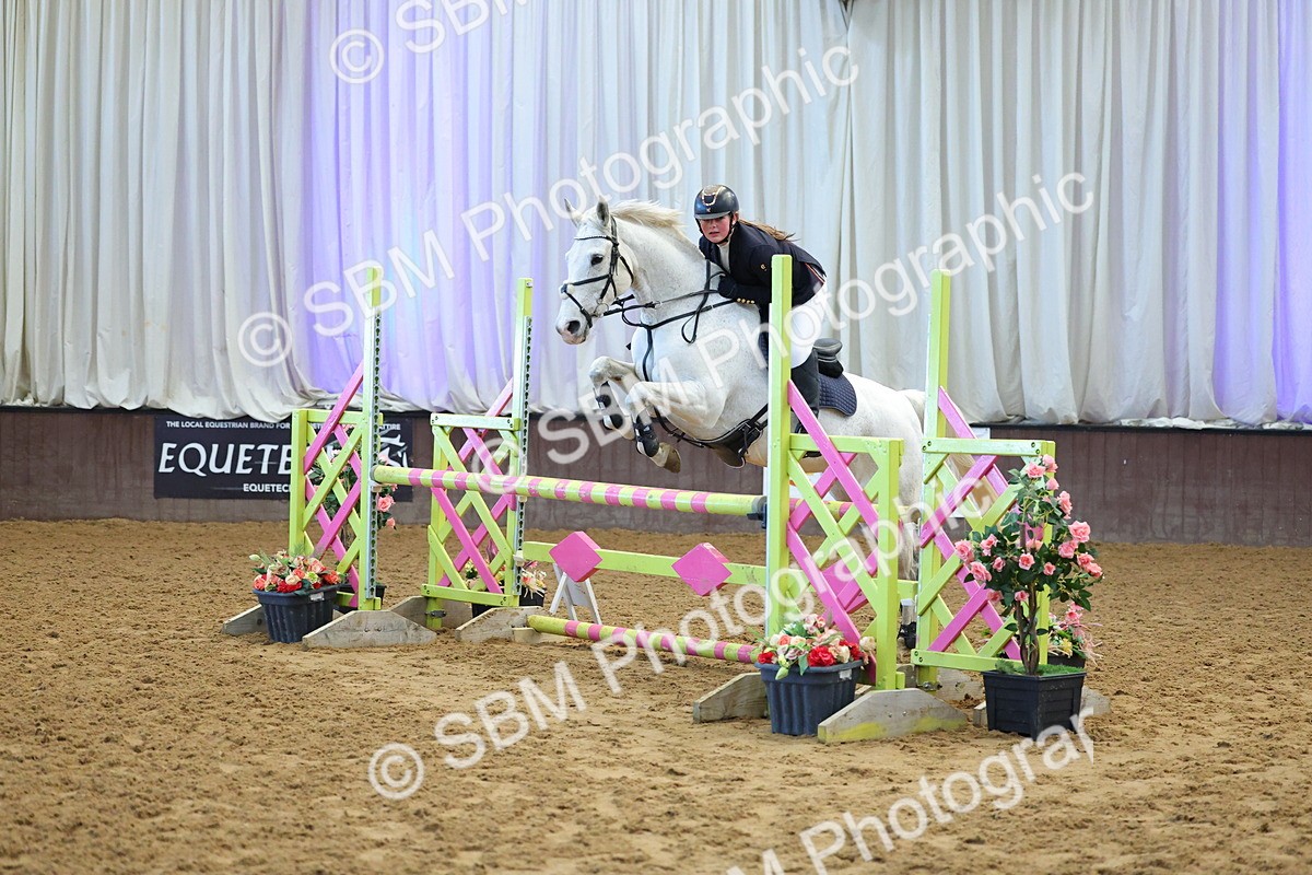 SBM_005342 - Class 22 - Bliss of London Novice Winter Championship Qualifier 90cm