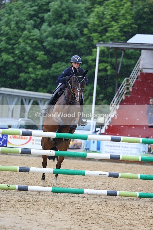 3E7A7420 - Class 8: Senior Foxhunter/1.20 open
