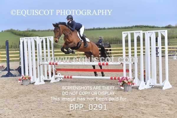 BPP_0291 - CLASS 2 FRI Senior BritiNovice/ 90cm Open