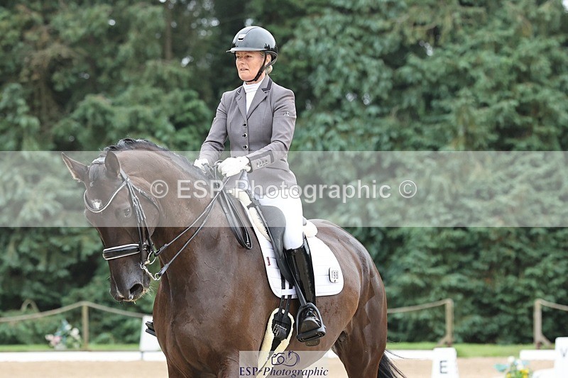 240810-112210-03051 - 198-Lucy.Baker-Last.Dancer