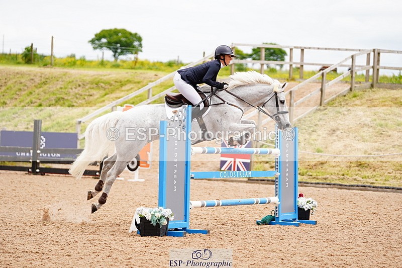 240524A-130532-03745 - Cls 16 Snr 1.20m Open