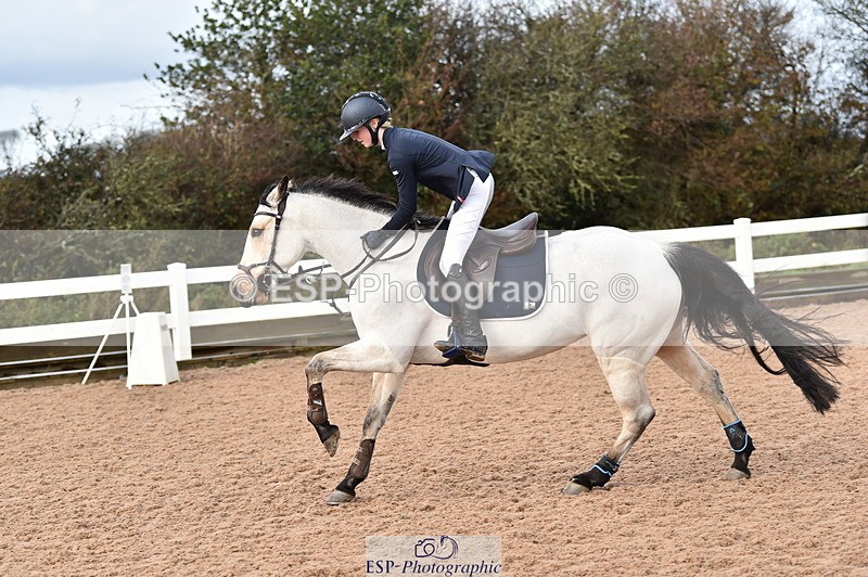 231203A-121110-01123 - Cls 5 Foxhunter & 1.10m Open
