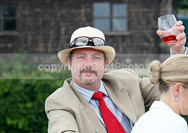 110702 EMU JANNA IMG_7824 - HENLEY ROYAL REGATTA JULY 2011