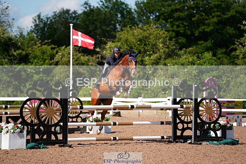 240525A-090036-04956 - Cls 13 Snr 1.05m and 1.10m