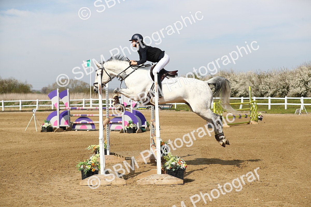 SBM_002491 - Class 10 - Senior Newcomers - 1.10m