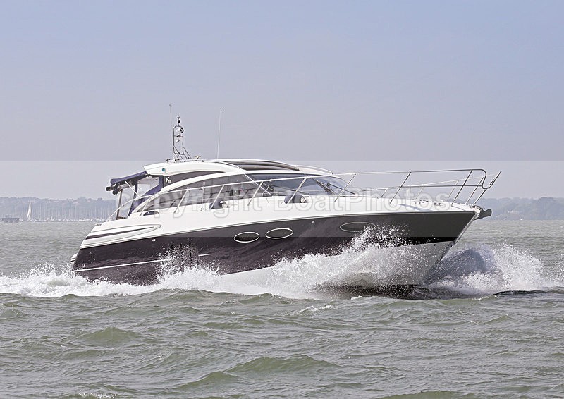140601 CAPRE VOLANTE PRINCESS V52 WT7A5814 - Motorboats - Hardtop