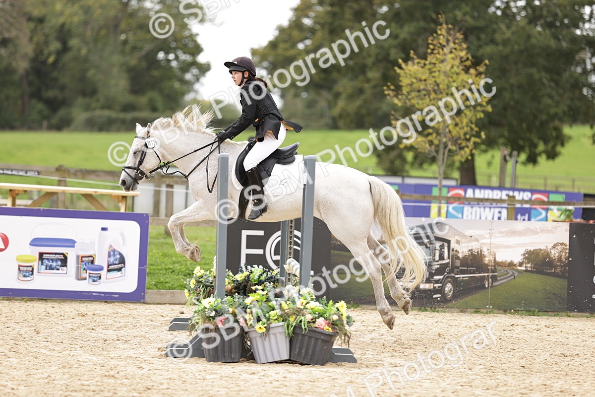 SBM_16635_J33 - Senior 75cm Championship - Michaela Camphell