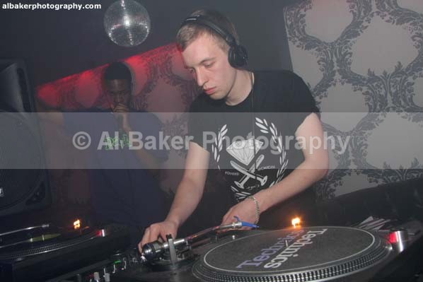 050 - Soul:ution vs Strange Fruit  28.05.10