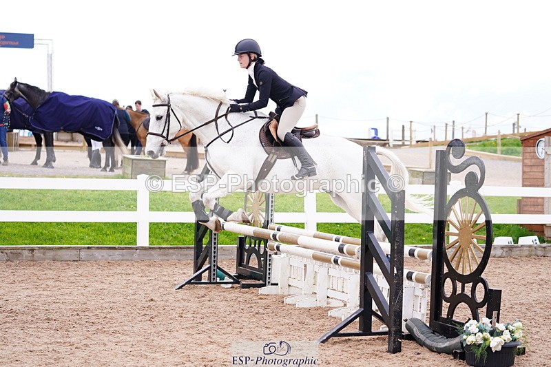 240506A-153226-09890 - Cls 21 Club 80cm