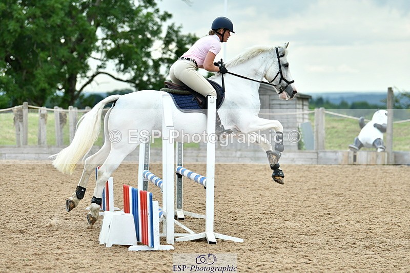 230625A-150517-04627 - Club 70cm