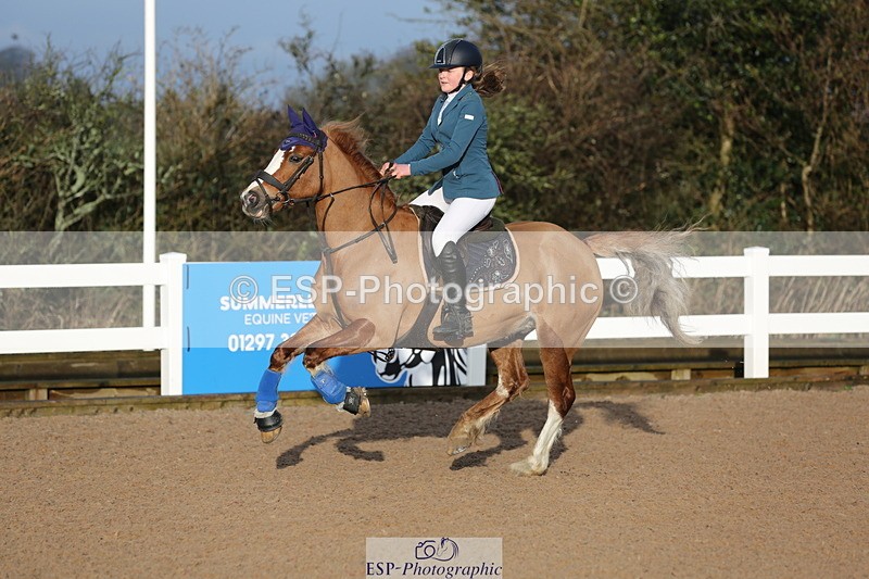 240211A-095721-01676 - Cls 1 Pony Intro 70cm