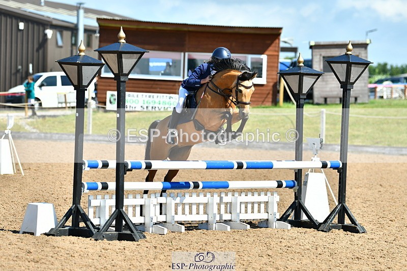 230624A-101611-00238 - Cls 37 Springboard 128 + 138cm