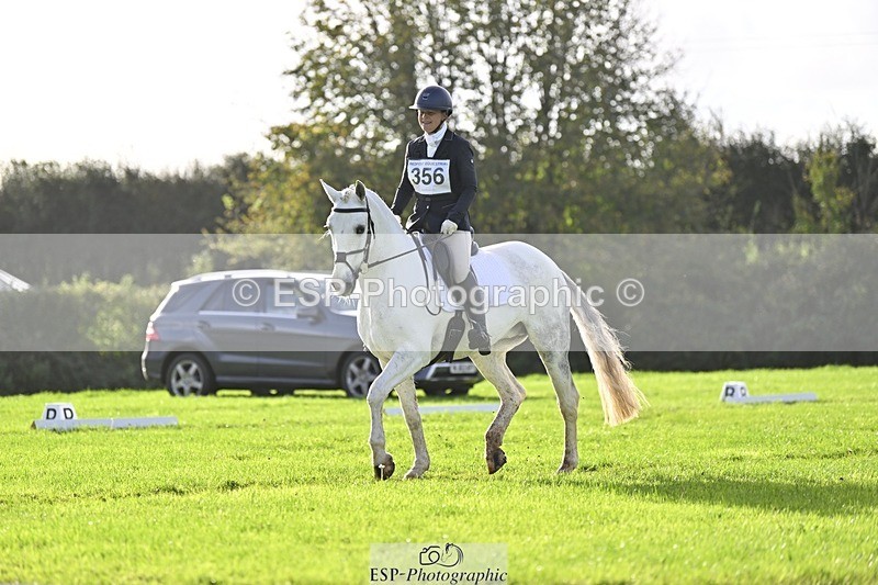 241025-100038-05669 - 356-Demelza.Barnes-GRAGEELAGH.BLUEBELL