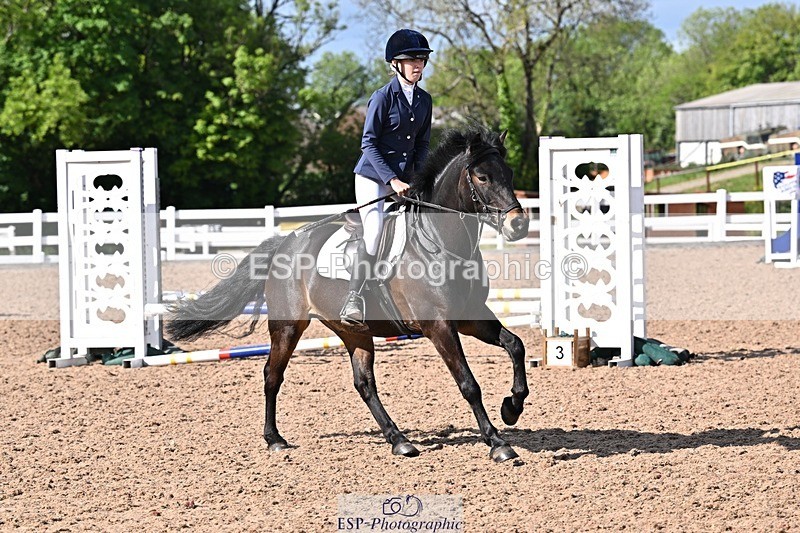 260512-170353-00279 - 70cm Classes