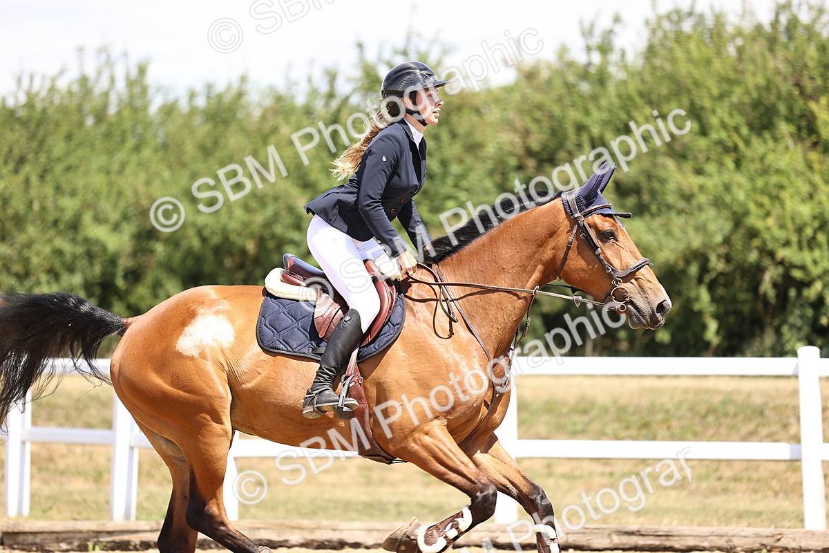 SBM_010144 - Class 9 - Senior Foxhunter - 1.20m Open