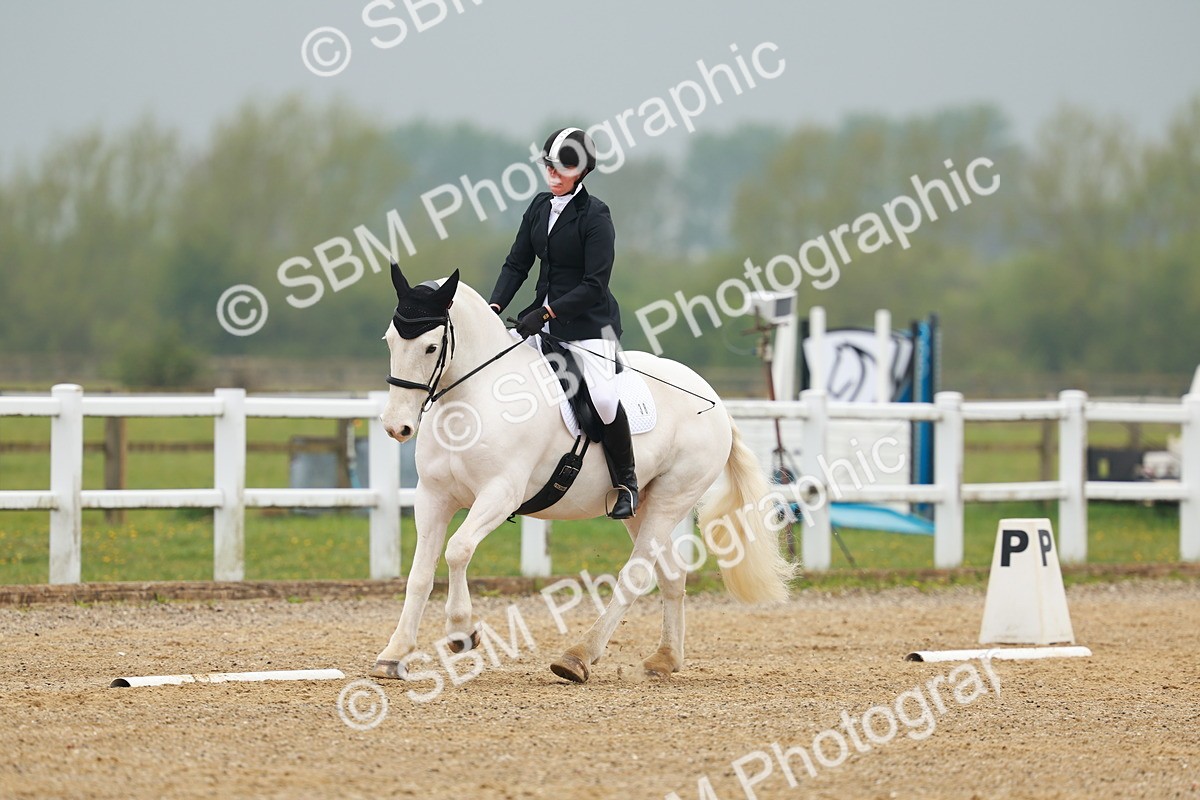 Canon EOS R3_000070 - Class 4 - P5