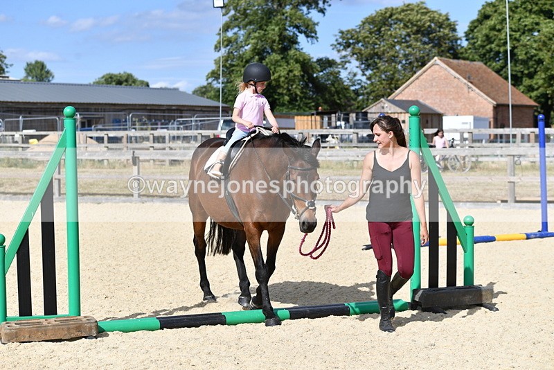 WJ5_5509 - Poles on the Floor